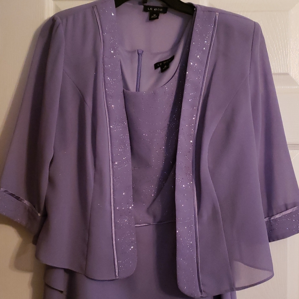 Dress - Picture 2 of 5